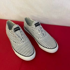 Sperry Top-sider Women's Size 9.5